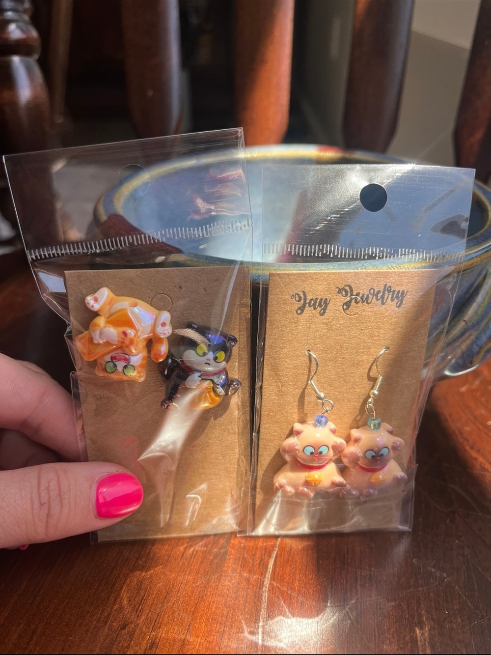 Lucky cat earrings